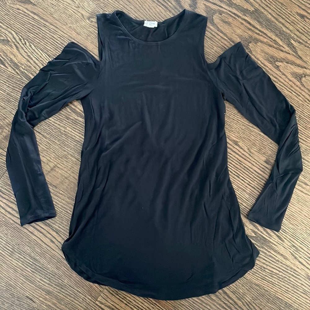 Women’s Long Sleeve T-shirt with Shoulder Cut-outs